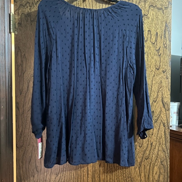 Navy blue Merona blouse- new with tags- size medium - Picture 2 of 2